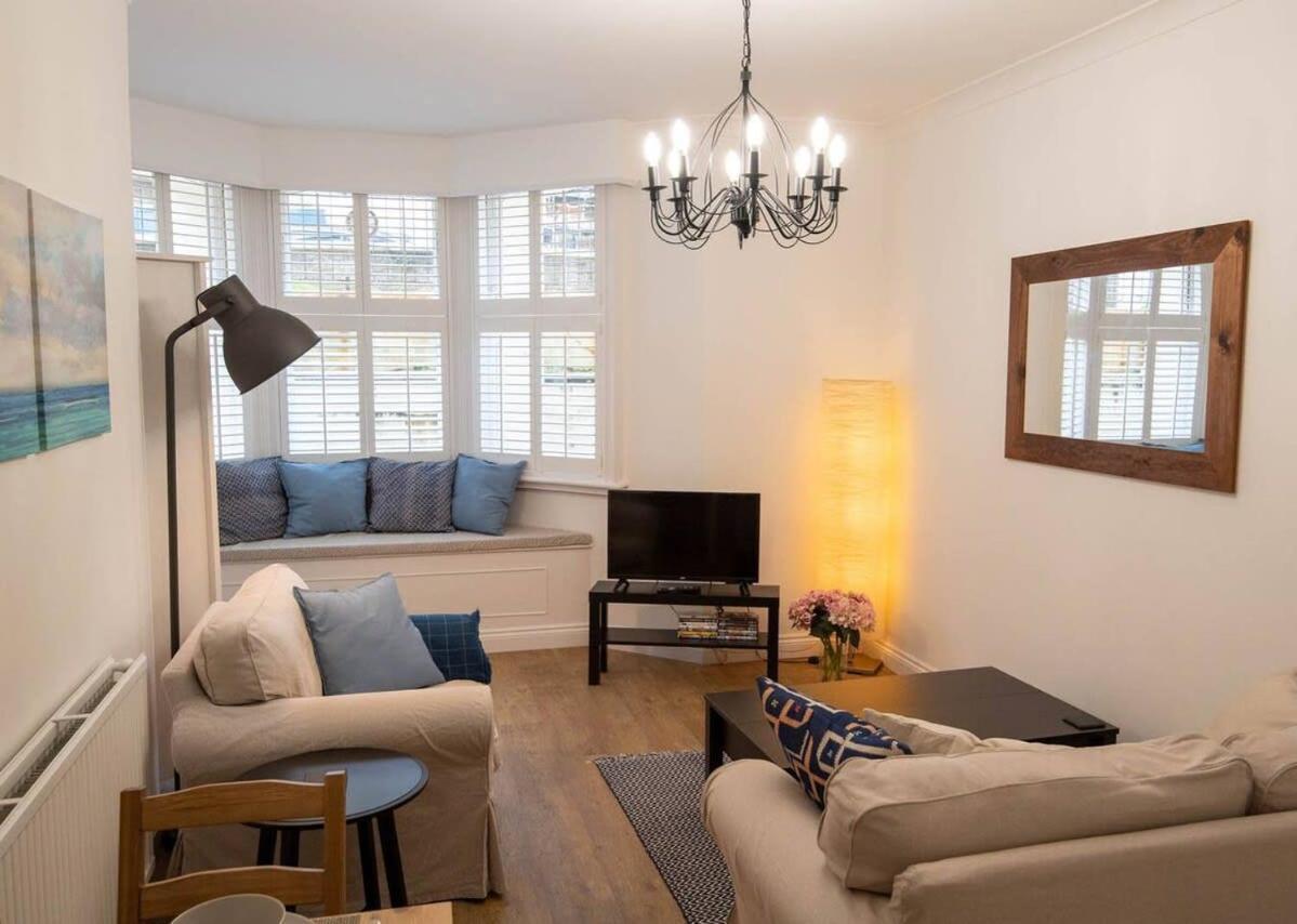 Stylish Apartment Close To The Sea Hove Esterno foto